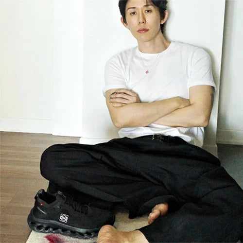 로에베 x 온 러닝 클라우드틸트 올 블랙 · 김** 고객님