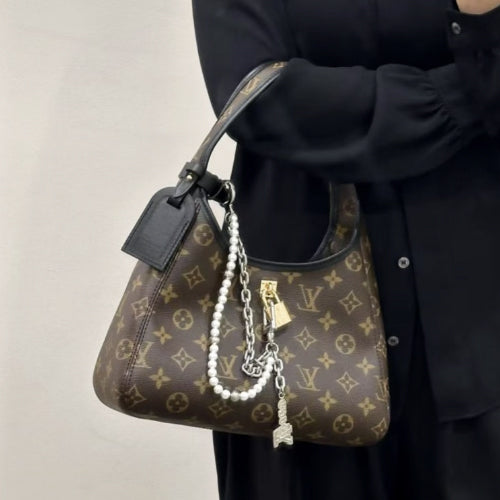 루이비통 더 드롭 PM 모노그램 숄더백