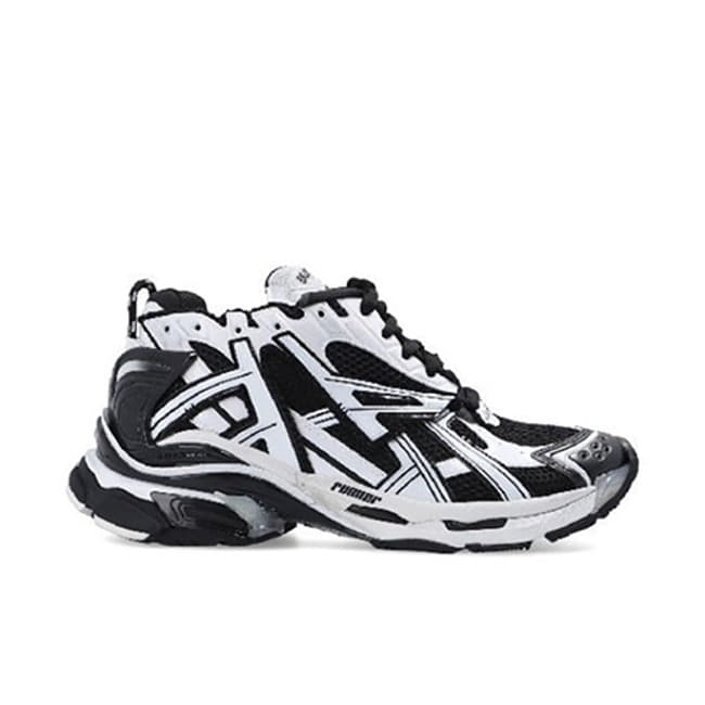 발렌시아가 뉴러너 스니커즈 화이트 블랙