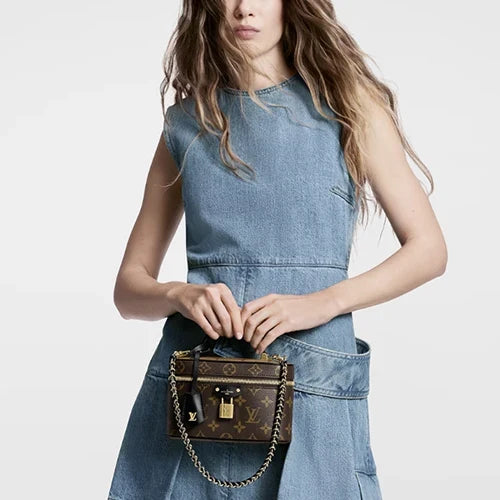 루이비통 베니티 체인 파우치 · 김** 고객님