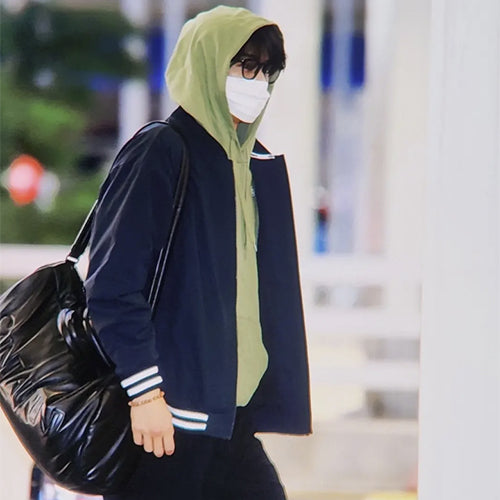 생로랑 더플  블랙(차은우 착용)