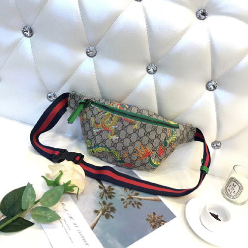 구찌 GG수프림 드래곤패치 벨트백